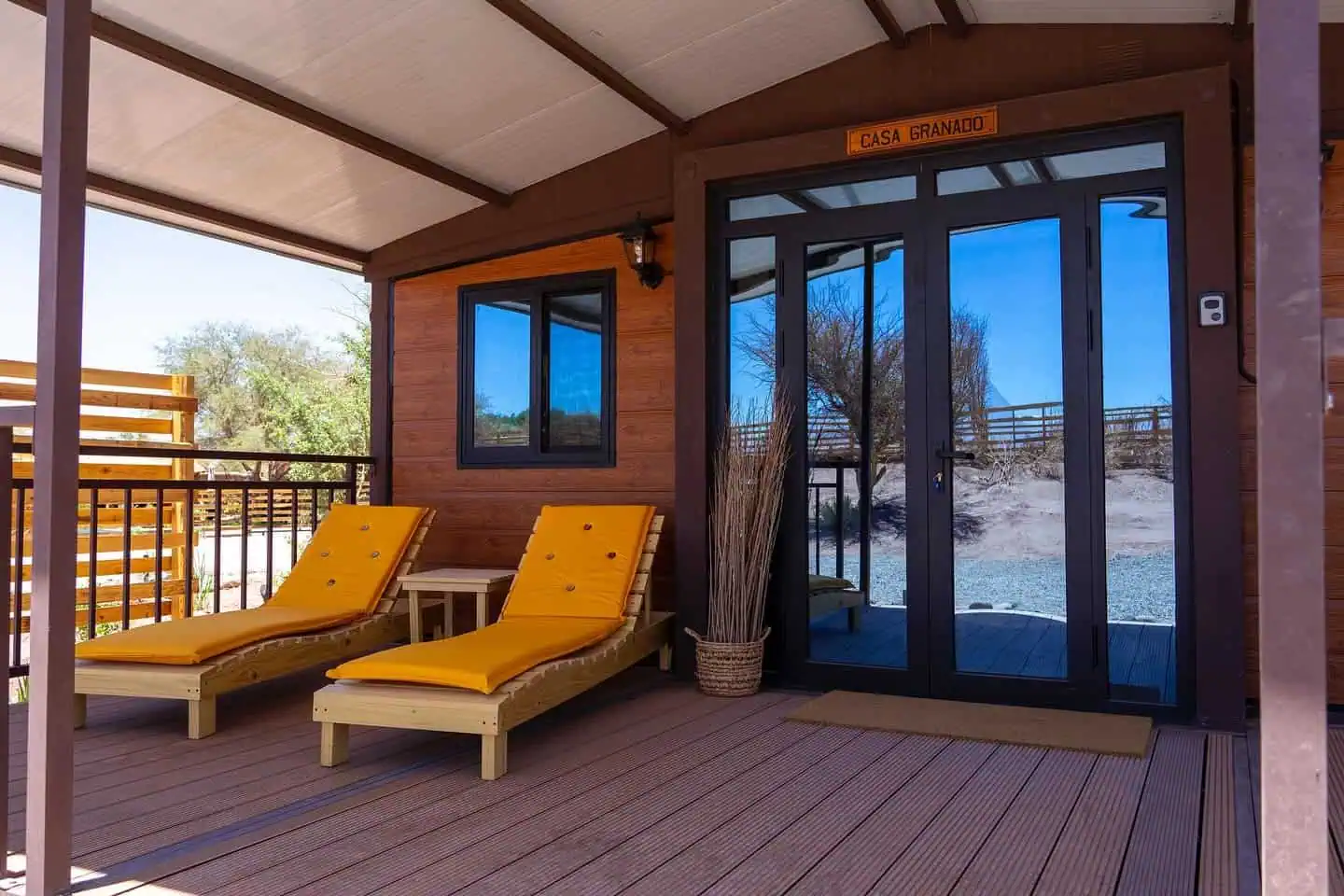 Frontis cabaña Luna de Chañares